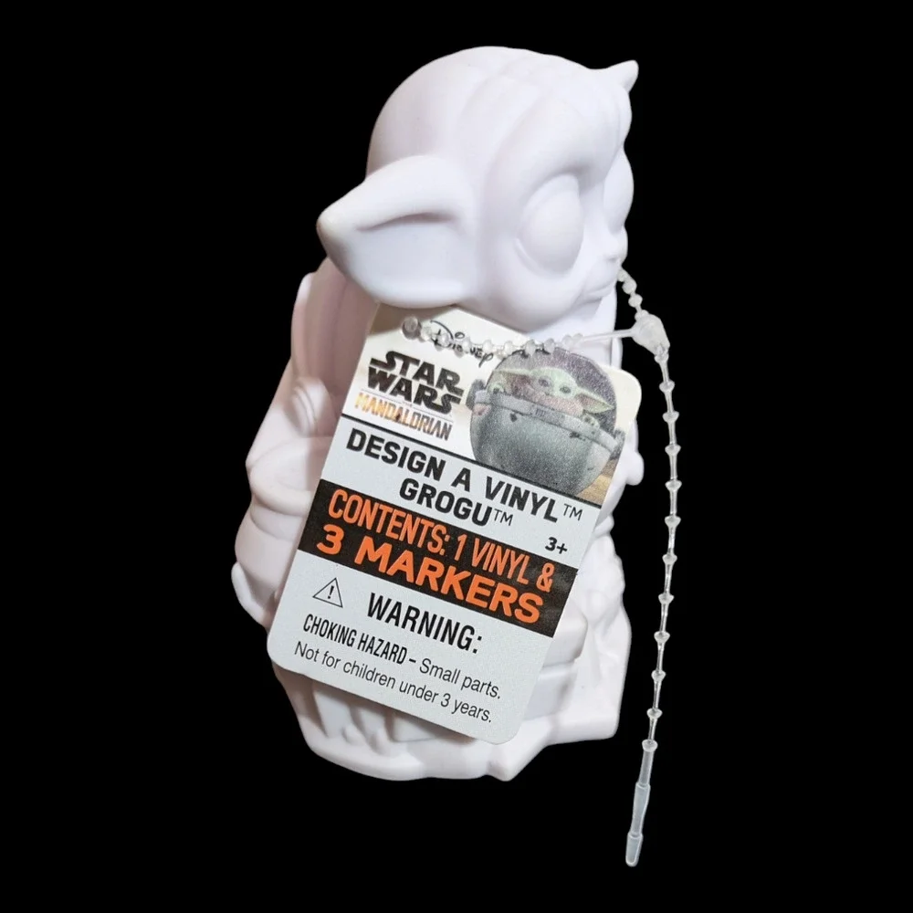 Star Wars - THE MANDALORIAN-Design a Vinyl - GROGU - BRAND NEW WITH TAGS